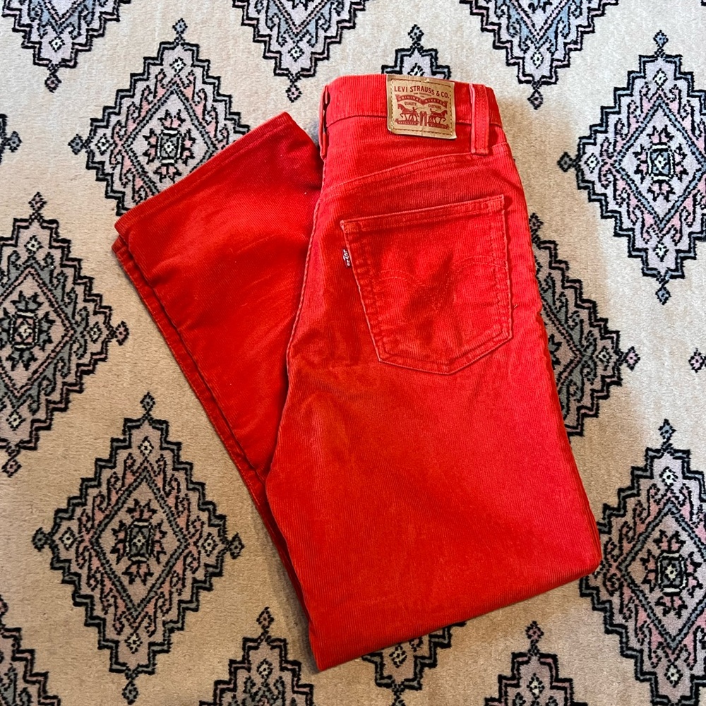 Levi’s ribcage straight ankle corduroys